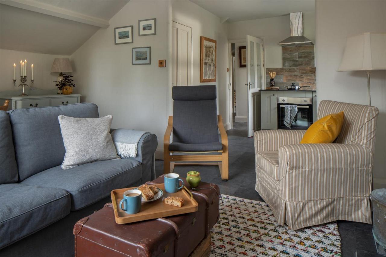 Ferienwohnung The Stables - Charming 15Th-Century Rural Bolthole Newton Abbot Exterior foto